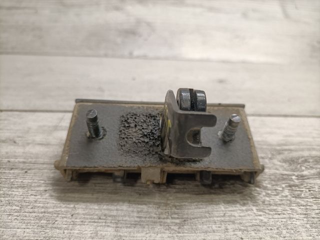 bontott NISSAN NV200 Csomagtér Nyitó Kar / Gomb