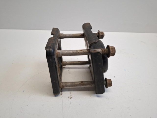 bontott NISSAN NV200 Cuppántcsavar