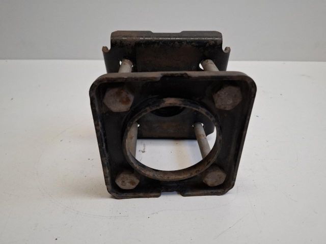 bontott NISSAN NV200 Cuppántcsavar