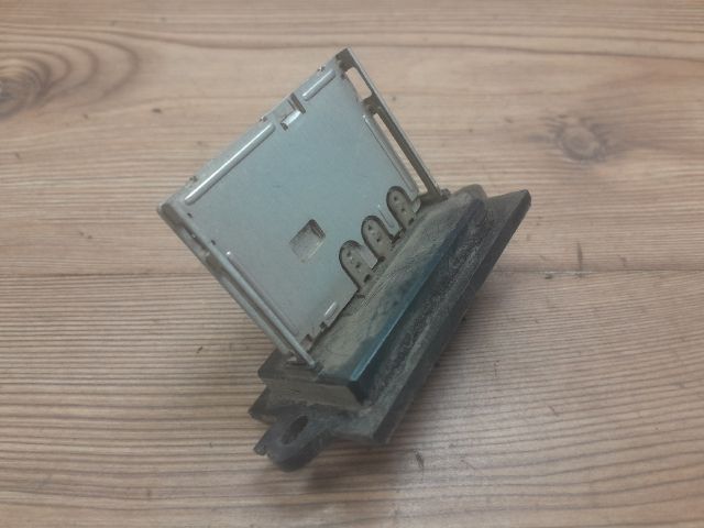 bontott NISSAN NV200 Előtét Ellenállás Fűtőmotor