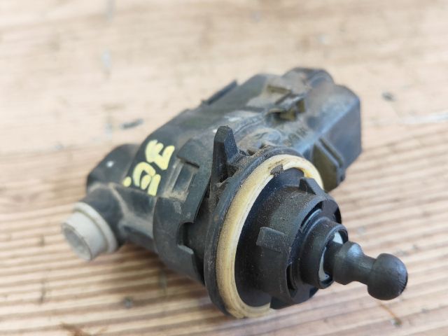 bontott NISSAN NV200 Fényszórómagasság Állító Motor Jobb