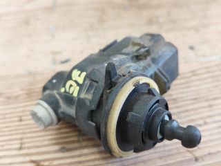 bontott NISSAN NV200 Fényszórómagasság Állító Motor Jobb