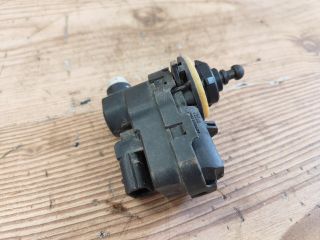 bontott NISSAN NV200 Fényszórómagasság Állító Motor Jobb