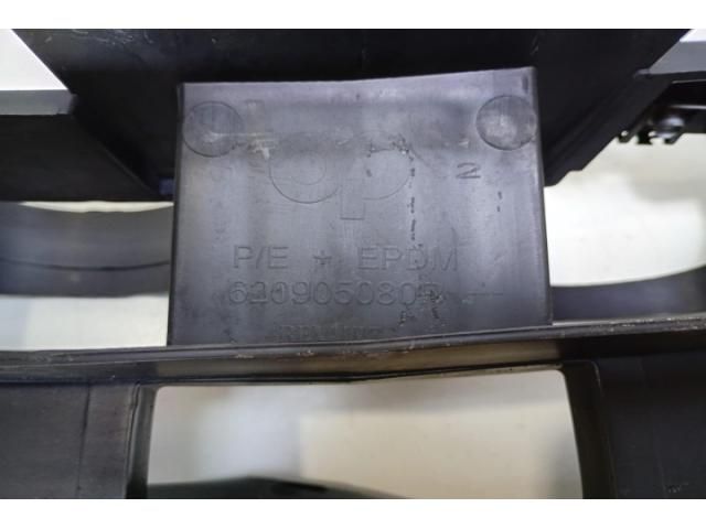 bontott NISSAN NV200 Hátsó középső Lökhárító Tartó (Műanyag)