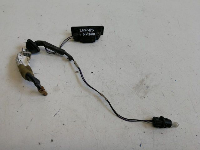 bontott NISSAN NV200 Hátsó Rendszámtábla Világítás