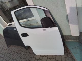 bontott NISSAN NV200 Jobb első Ajtó (Üres lemez)