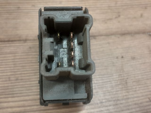 bontott NISSAN NV200 Jobb első Ülésfűtés Kapcsoló