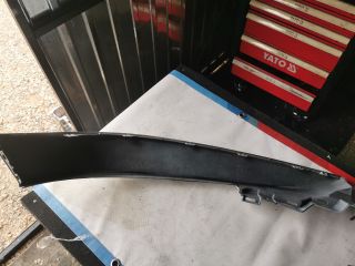 bontott NISSAN NV200 Jobb Fényszóró Bajusz Díszléc