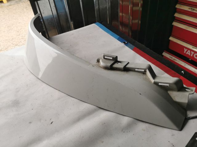 bontott NISSAN NV200 Jobb Fényszóró Bajusz Díszléc