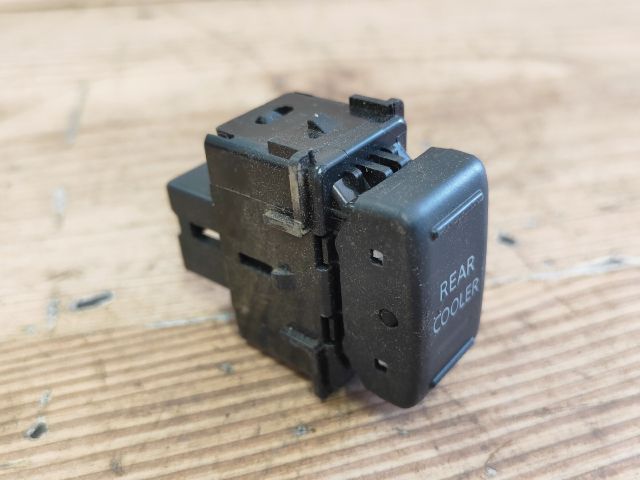 bontott NISSAN NV200 Kapcsoló (Magában)