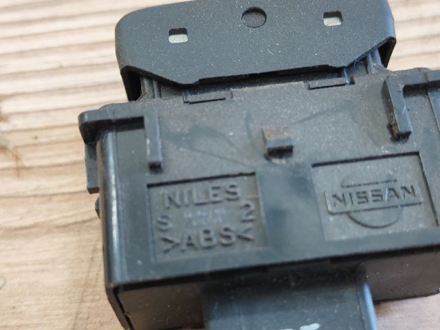 bontott NISSAN NV200 Kapcsoló (Magában)