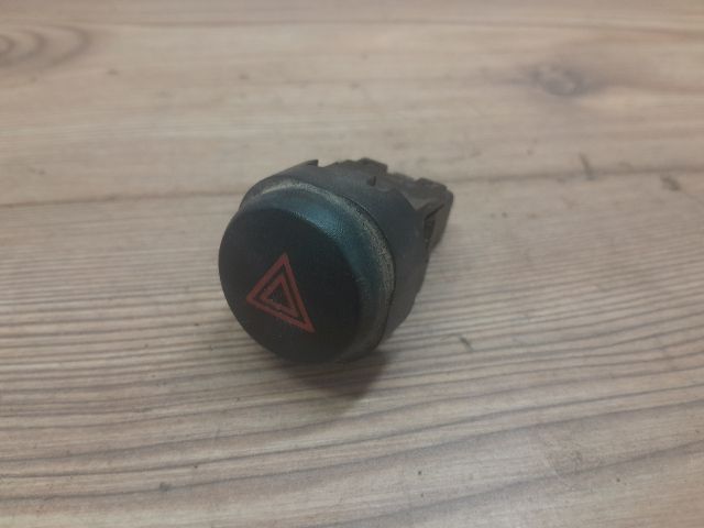 bontott NISSAN NV200 Vészvillogó Kapcsoló