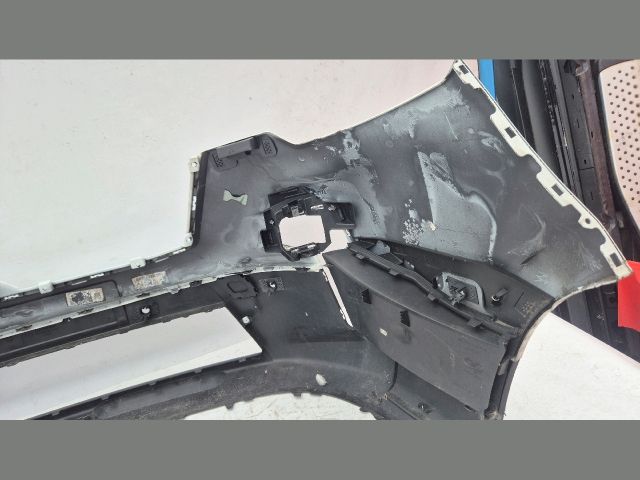 bontott NISSAN NV300 Első Lökhárító (Üresen)