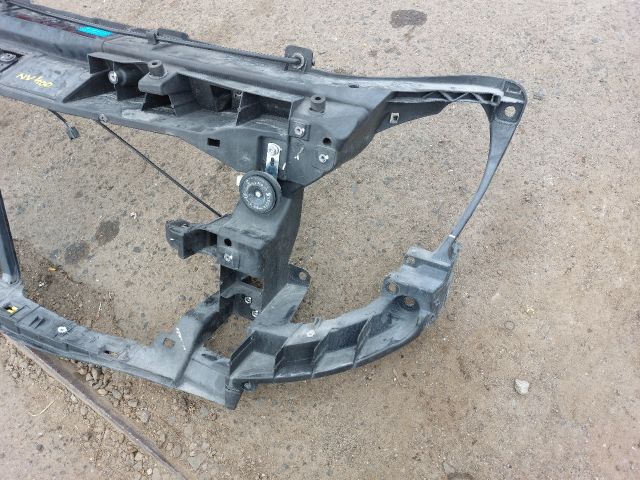 bontott NISSAN NV400 Homlokfal (Üres lemez)