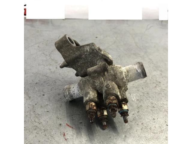 bontott NISSAN NV400 Termosztátház