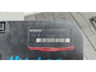 bontott NISSAN NV400 Biztosítéktábla Utastér