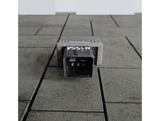 bontott NISSAN NV400 Izzító Relé