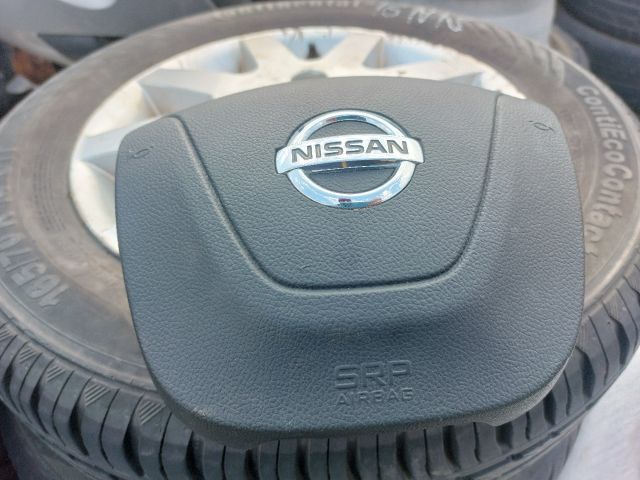 bontott NISSAN NV400 Kormánylégzsák