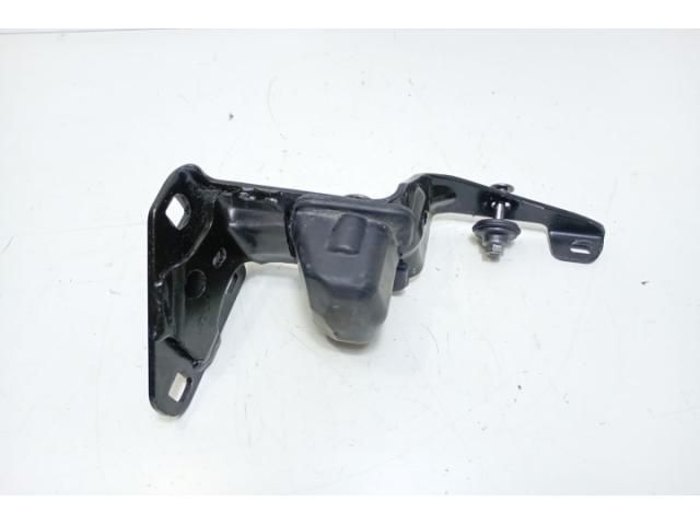 bontott NISSAN NV400 Tolóajtó Sín Görgő