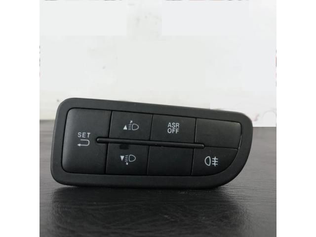 bontott NISSAN NV400 Világítás Kapcsoló