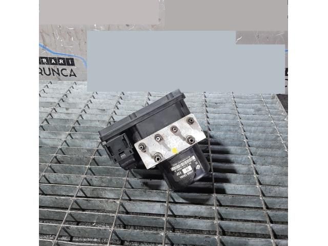 bontott NISSAN PATHFINDER ABS Kocka