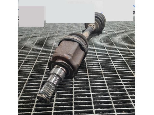 bontott NISSAN PATHFINDER Bal Féltengely