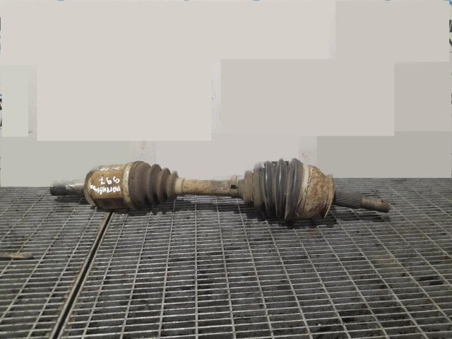 bontott NISSAN PATHFINDER Bal Féltengely