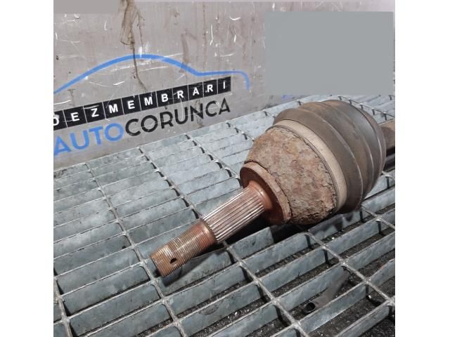 bontott NISSAN PATHFINDER Bal Féltengely