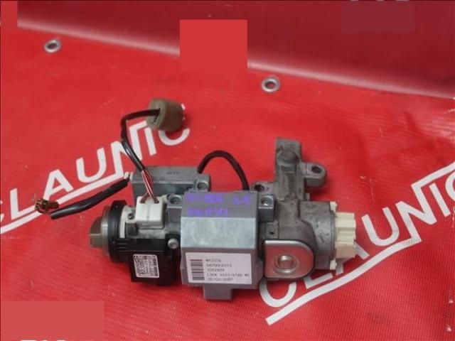 bontott NISSAN PATHFINDER Gyújtáskapcsoló