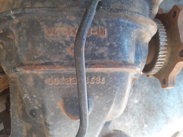 bontott NISSAN PATHFINDER Hátsó Differenciálmű