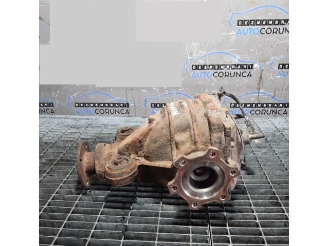 bontott NISSAN PATHFINDER Hátsó Differenciálmű