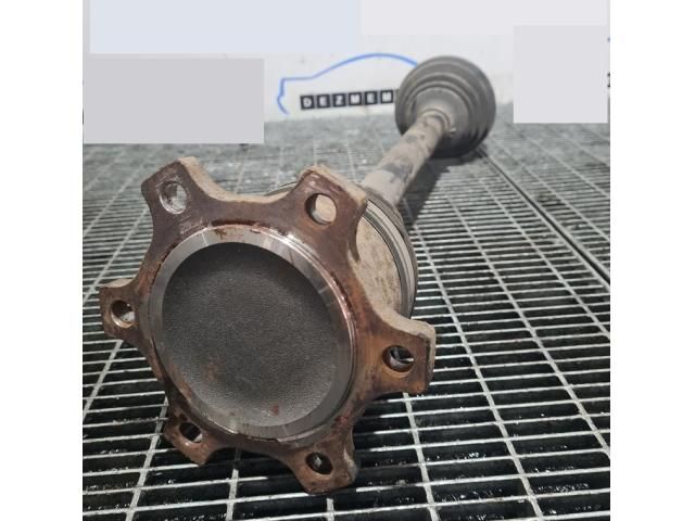 bontott NISSAN PATHFINDER Jobb hátsó Féltengely