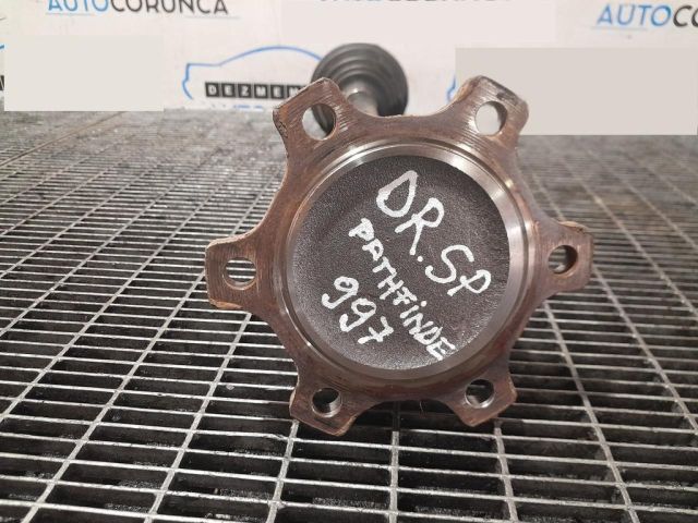 bontott NISSAN PATHFINDER Jobb hátsó Féltengely