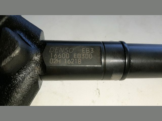 bontott NISSAN PATHFINDER Porlasztó (1 db)