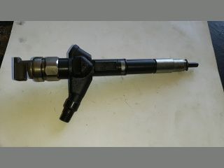 bontott NISSAN PATHFINDER Porlasztó (1 db)