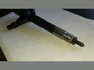 bontott NISSAN PATHFINDER Porlasztó (1 db)