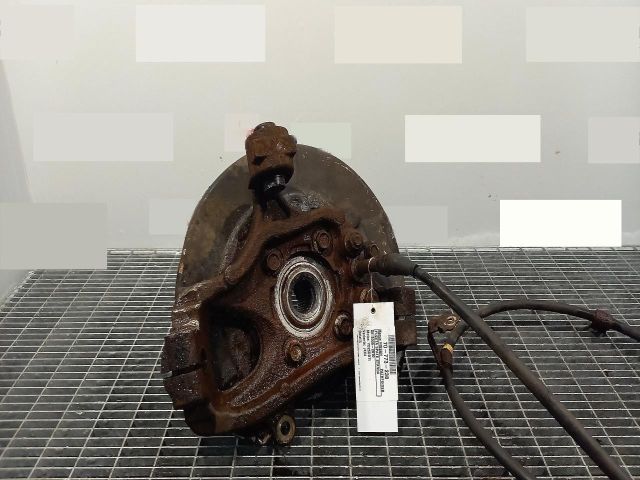 bontott NISSAN PATHFINDER Bal hátsó Csonkállvány