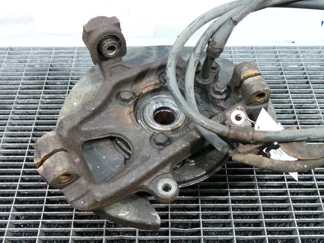 bontott NISSAN PATHFINDER Bal hátsó Csonkállvány