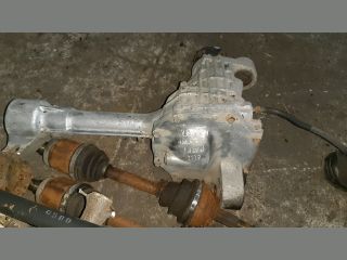 bontott NISSAN PATHFINDER Első Differenciálmű