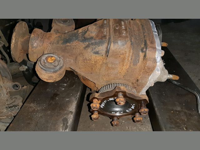 bontott NISSAN PATHFINDER Hátsó Differenciálmű