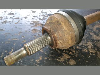 bontott NISSAN PATHFINDER Jobb hátsó Féltengely