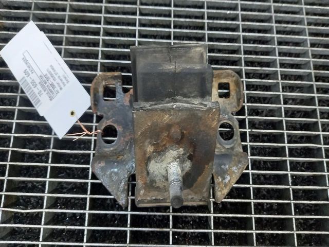 bontott NISSAN PATHFINDER Motor Tartó Bak (Pozíciófüggetlen)