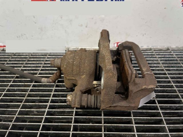 bontott NISSAN PATHFINDER Bal hátsó Féknyereg Munkahengerrel