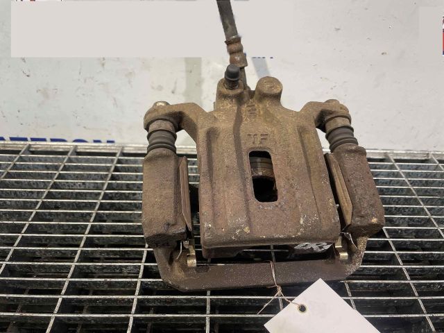 bontott NISSAN PATHFINDER Jobb hátsó Féknyereg Munkahengerrel