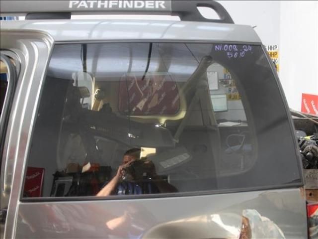 bontott NISSAN PATHFINDER Bal C Oszlop Oldalablak Üveg