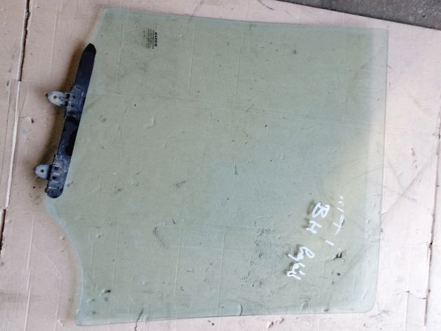 bontott NISSAN PATHFINDER Bal hátsó Ablak