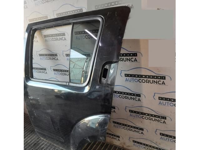 bontott NISSAN PATHFINDER Bal hátsó Ajtó (Üres lemez)