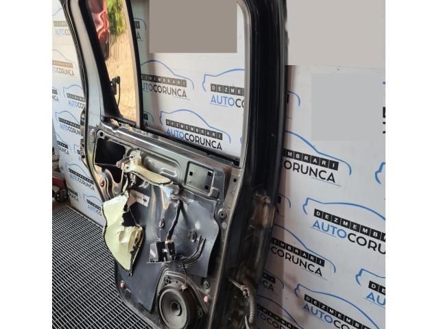 bontott NISSAN PATHFINDER Bal hátsó Ajtó (Üres lemez)