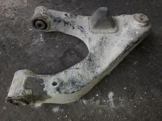 bontott NISSAN PATHFINDER Bal hátsó Alsó Hátsó Lengőkar