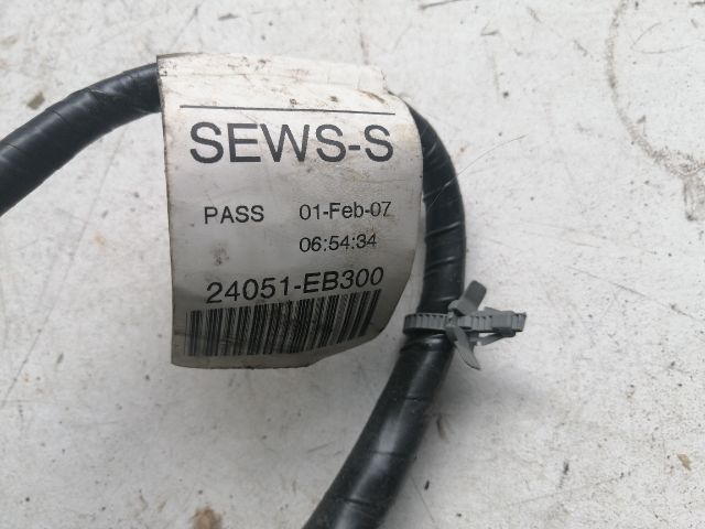 bontott NISSAN PATHFINDER Csomagtérajtó Kábelköteg